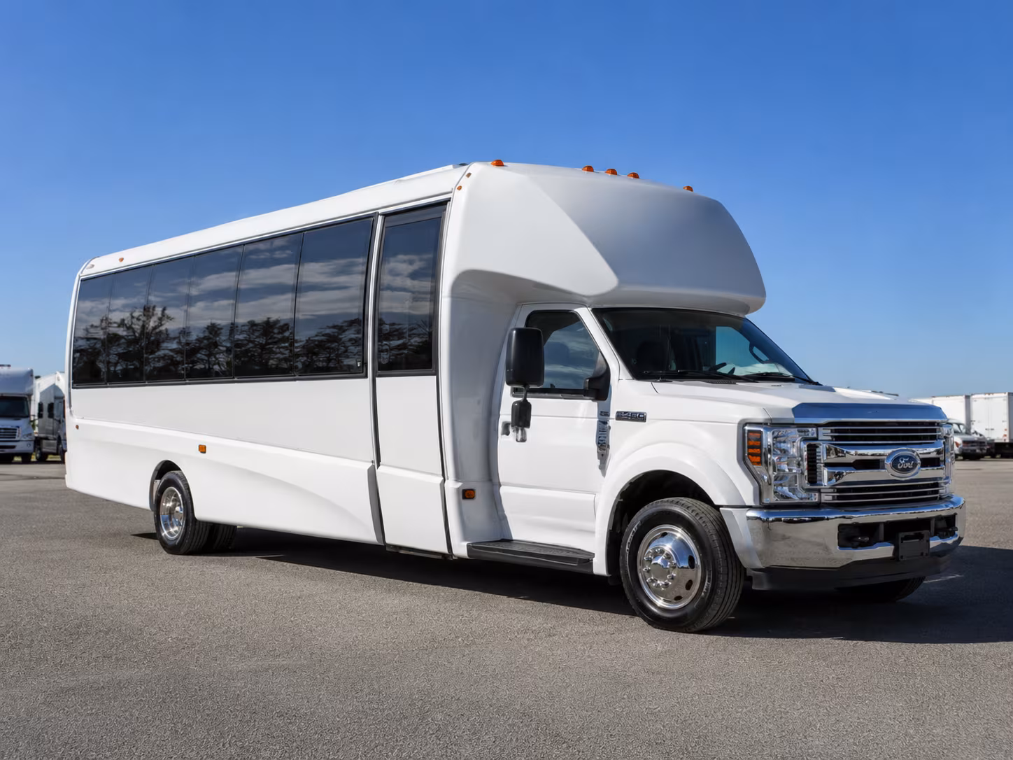 minibus rentals for rocklin roseville and lincoln prom groups