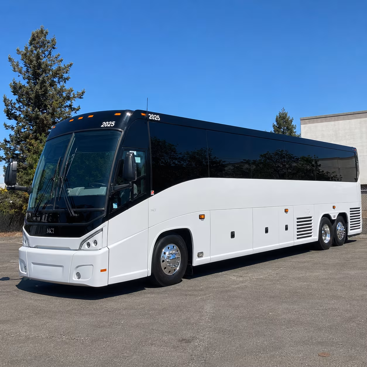 shuttle buses for conferences and trade shows at the sacramento convention center
